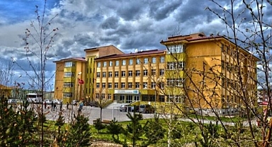 Nurettin Topçu Sosyal Bilimler Lisesinden büyük başarı