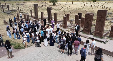 Öğrenciler tarihi ilçeyi gezdi
