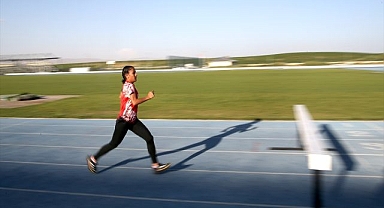Rekortmen sporcunun yeni hedefi 3 ülkede şampiyonluk