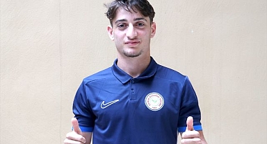 Süper Lig'deki ilk maçı için gün sayıyor