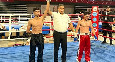 Türkiye Kick Boks Şampiyonası'nda madalya yağmuru