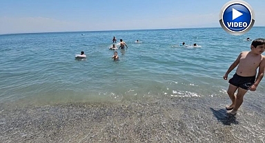 Van Gölü sahilleri Ege'yi aratmıyor