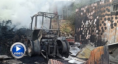 Yanan traktör kullanılmaz hale geldi