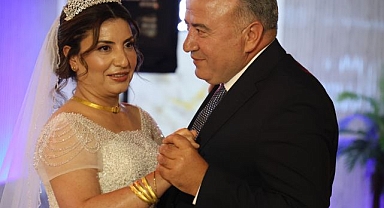 Yıllara meydan okuyan aşk! 34 yıl sonra yolları kesişti