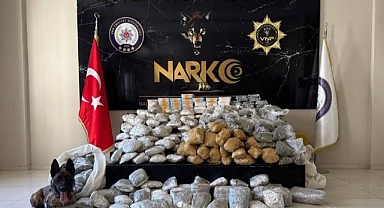 Yün çuvallarının içinden kilolarca uyuşturucu çıktı