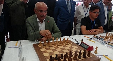 8. Uluslararası Altın Kayısı Satranç Turnuvası başladı