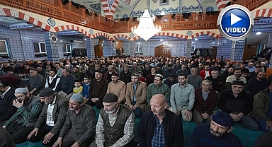 90 bin minareden aynı çağrı! Vatan için toplu dua edildi