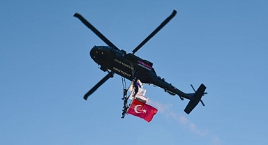 Çelik Kanatlar göz kamaştırdı