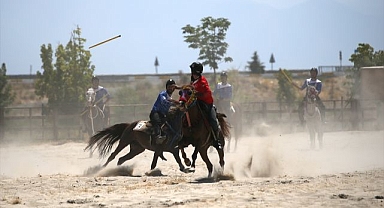 Cirit gösterileri etkinliğe damga vurdu