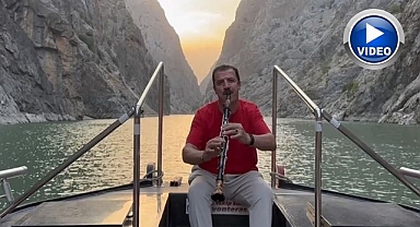 Dünyanın ikinci büyük kanyonunda klarnet resitali