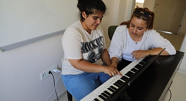 Engelsiz Yaşam Merkezi'nden yeni rehabilitasyon uygulaması