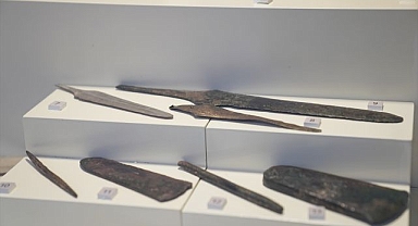 Erzurum'da, Karaz Kültürü'ne ait eserler sergileniyor