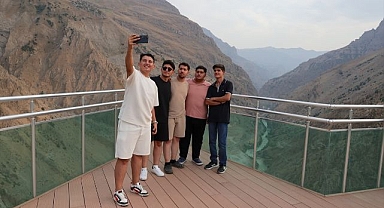 Gençler doğayla ve tarihle buluştu