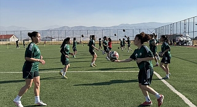 Kadın Futbol Takımı'nın hedefi Süper Lig'de kalıcı olmak