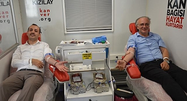 Kaymakam'dan kan bağışına destek