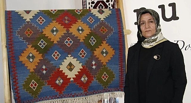 Kilim motifleri hediyelik eşyalara yansıtıldı