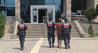 Kilolarca esrarla yakalandı