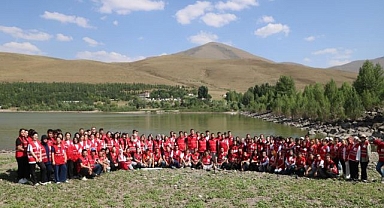 Kızılay gönülleri Erzurum'dan mutlu ayrıldı