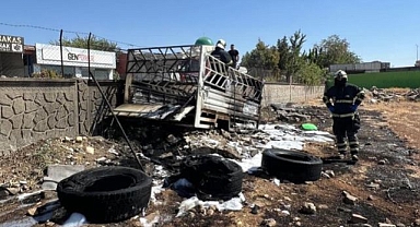 Römorkunda bulunan lastiklerle yandı