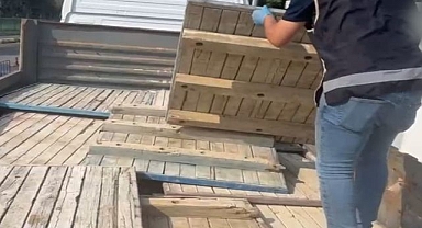Tırın dorsesinde ele geçirildi