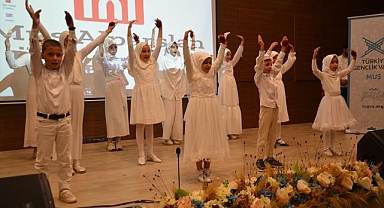 TÜGVA'da yaz okulu kapanış programı