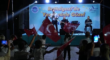 Zafer Bayramında konser coşkusu