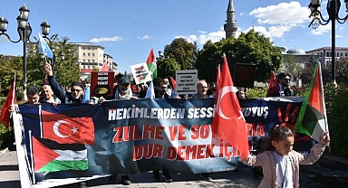 98 haftadır Gazze için yürüyorlar