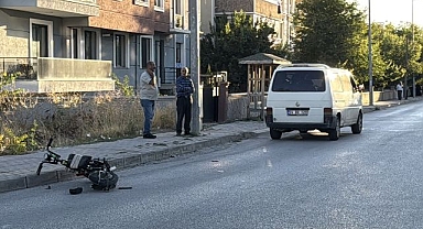 Bisikletli çocuk panelvanın kurbanı oldu