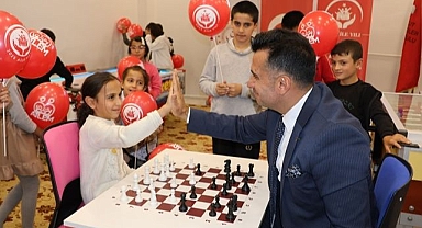 Engelleri birlikte aştılar 