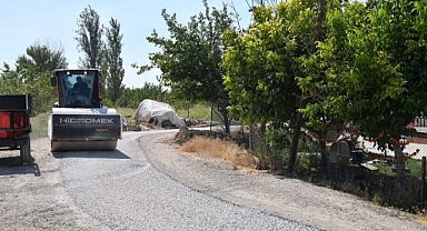 İlçenin yolları baştan aşağı yenileniyor