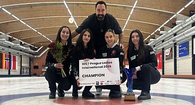 Kadın Curling Milli Takımı turnuva şampiyonu