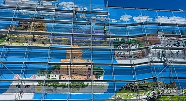 Şehrin duvarları sanatla canlandı