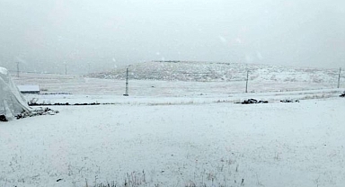 Yüksek kesimlere mevsimin ilk karı düştü