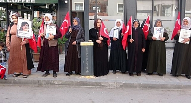 Aileler evlat nöbetini sürdürdü!