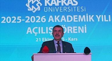 Bakan Tekin terörsüz Türkiye için akademisyenlerden destek istedi