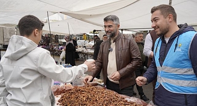 Başkan Küçükoğlu, pazar esnafıyla buluştu