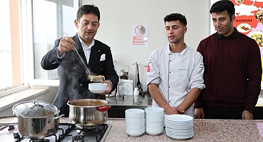 Başkan Oral'dan Gastronomi şampiyonlarına destek