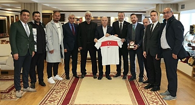 Başkan Sekmen spor temsilcileriyle bir araya geldi