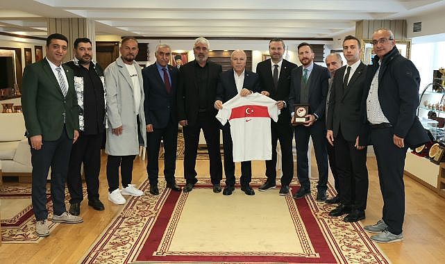 Başkan Sekmen spor temsilcileriyle bir araya geldi