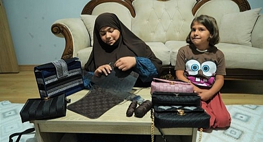 Bir çanta ve azmiyle engelleri aştı