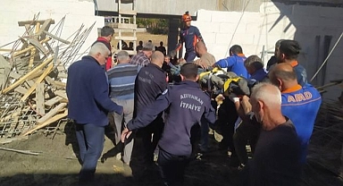 Cami inşaatında kubbe çöktü!