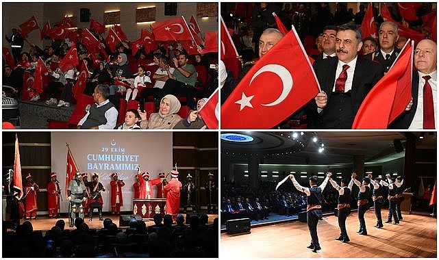 Cumhuriyet'in 102. yılı coşkusu Erzurum'da salona sığmadı