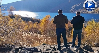 Doğa harikası kartpostallık manzara sunuyor