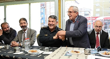 Erzurum Emniyet Müdürü Karaburun vatandaşla buluştu