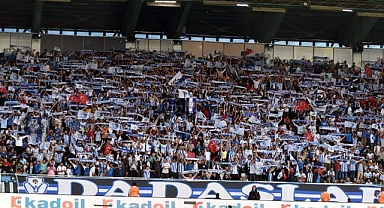 Erzurumspor FK deplasmanda tribün rekoruna ortak oldu