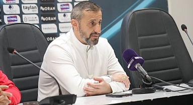 Erzurumspor FK Teknik Direktörü Özbalta: 'Kazanamıyoruz, kaybetmiyoruz da'