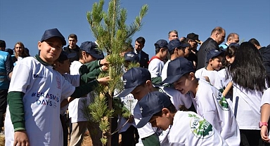 Fidanlar toprakla buluştu