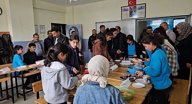 Gazze için yardım kermesi