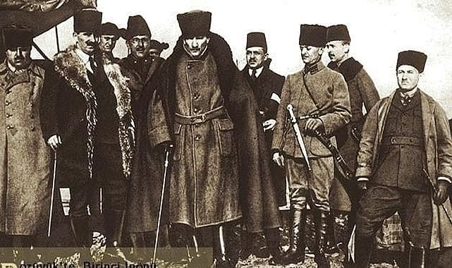 Genelkurmay belgeleri ortaya koydu: Erzurum'un kahraman komutanları gün yüzünde