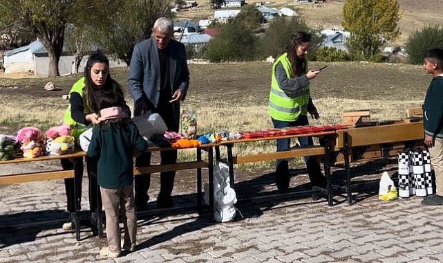 Gönüllü kadınlardan anlamlı etkinlik